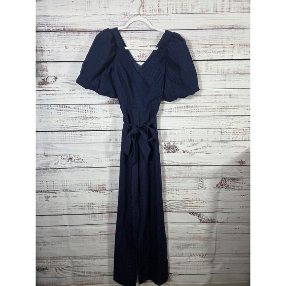 Lilly Pulitzer Kirrabelle Jumpsuit true navy pineapple pucker Jackquard size 00 - Picture 3 of 6